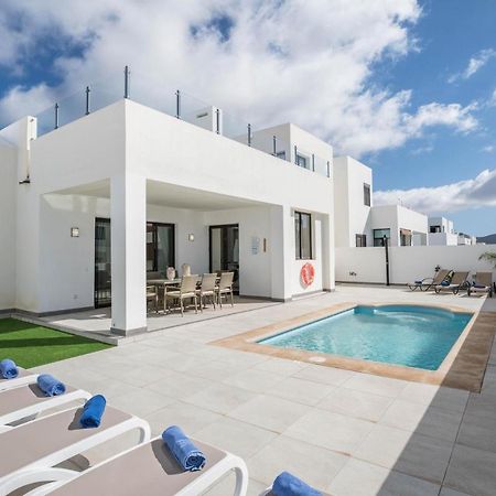 Casa Dubh Linn Playa Blanca  Buitenkant foto